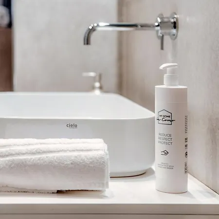 Three Colors - By Myhomeincomo