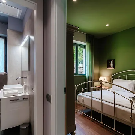 Apartament Three Colors - By Myhomeincomo