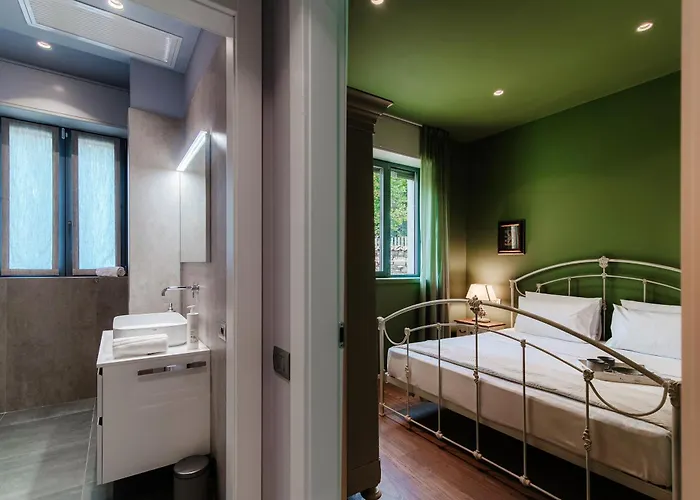 Appartement Three Colors - By Myhomeincomo