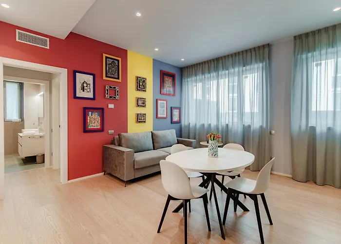 Three Colors - By Myhomeincomo Appartement *