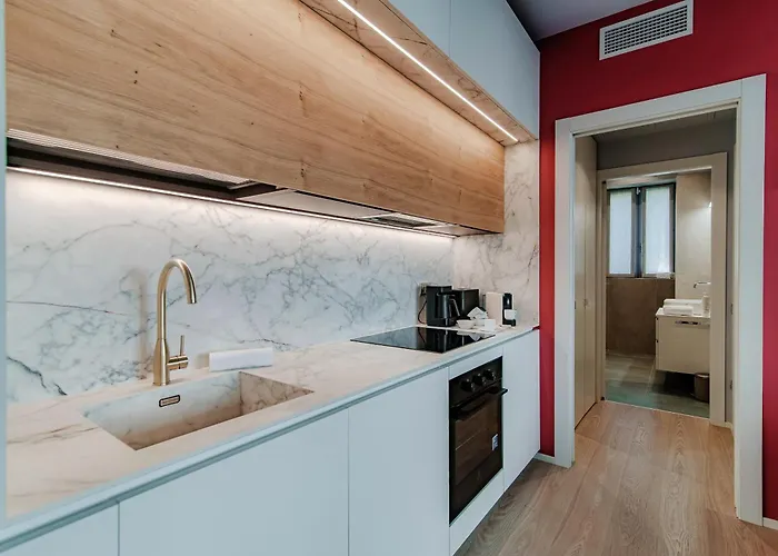 Three Colors - By Myhomeincomo *